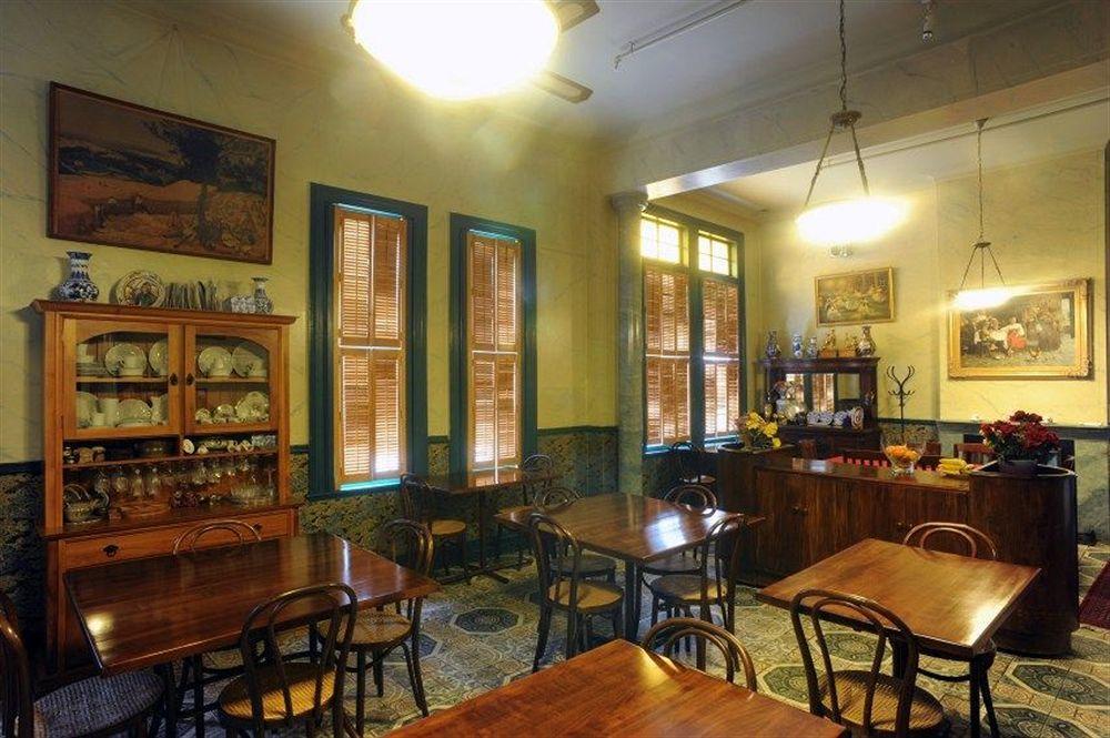 Victoria Railway Hotel Invercargill Bagian luar foto